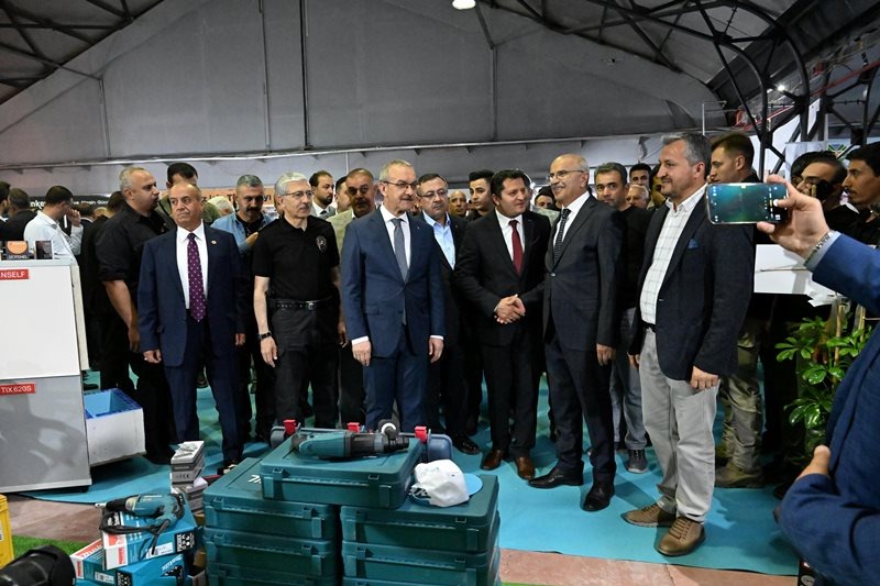 Vali Seddar Yavuz, Büyükşehir
