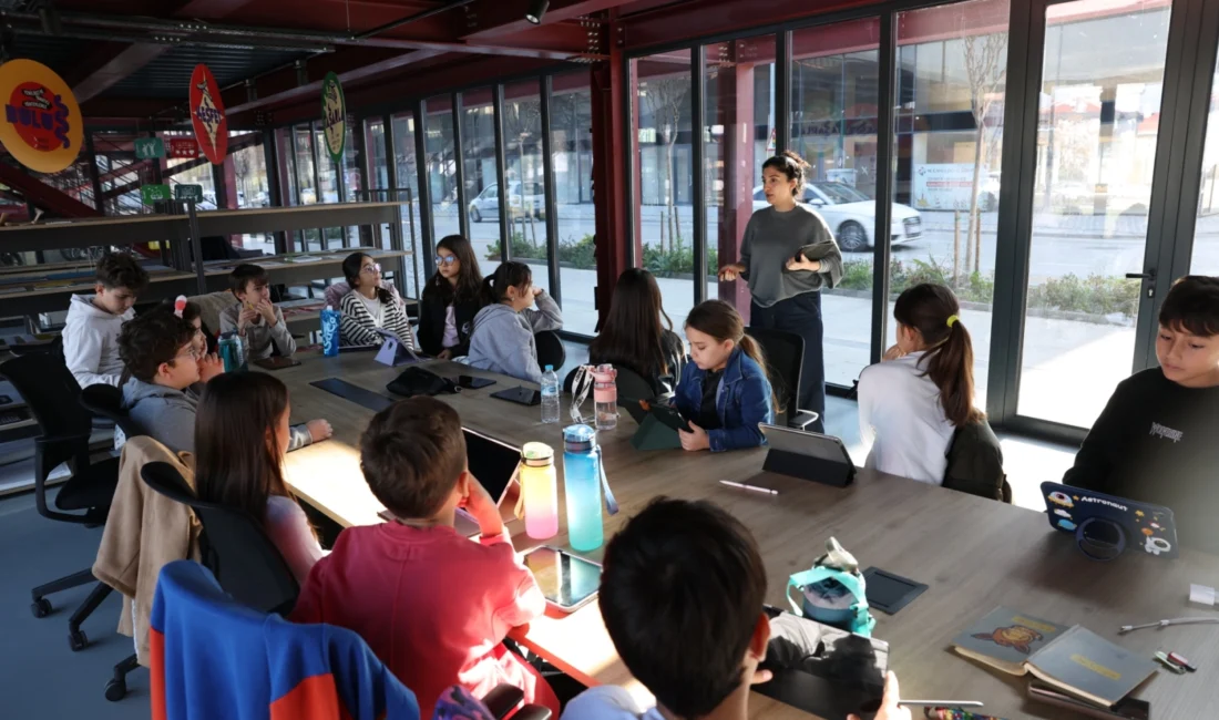 Bursa Nilüfer’de çocuklar animasyonun temellerini öğrendi Bursa...