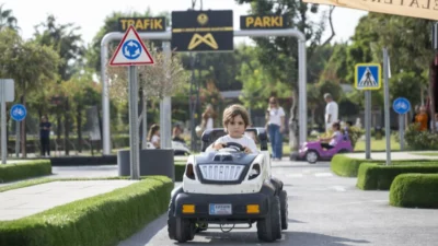 Çocuklar Trafik Parkı’na akın etti