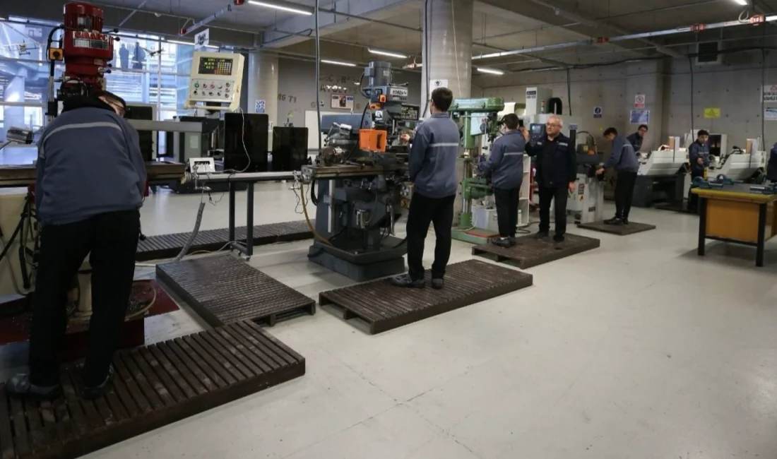 İş kuracak gençlere dev destek Millî...