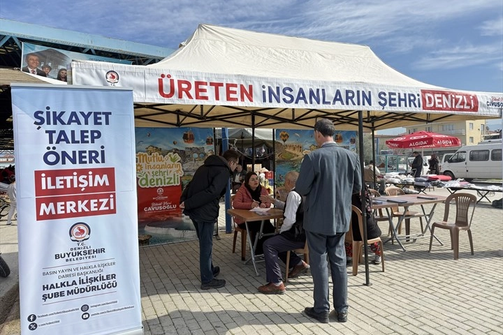 Denizli Büyükşehir pazaryerlerinde halkın nabzını tutuyor Denizli Büyükşehir pazaryerlerinde halkın nabzını tutuyor