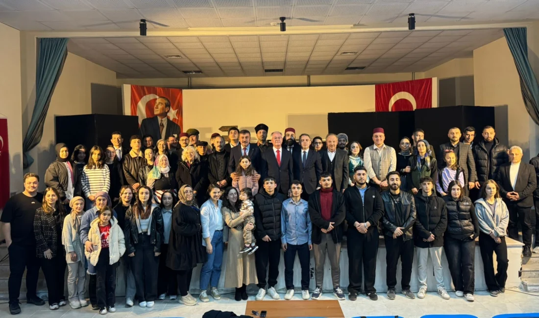 Trabzon’da “Muhacirlik” oyunu büyük ilgi gördü Trabzon...